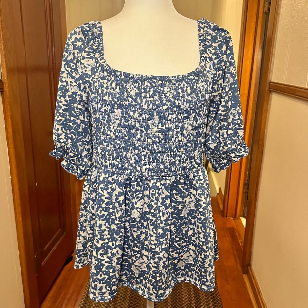 Ruched Flowy Top - Size L